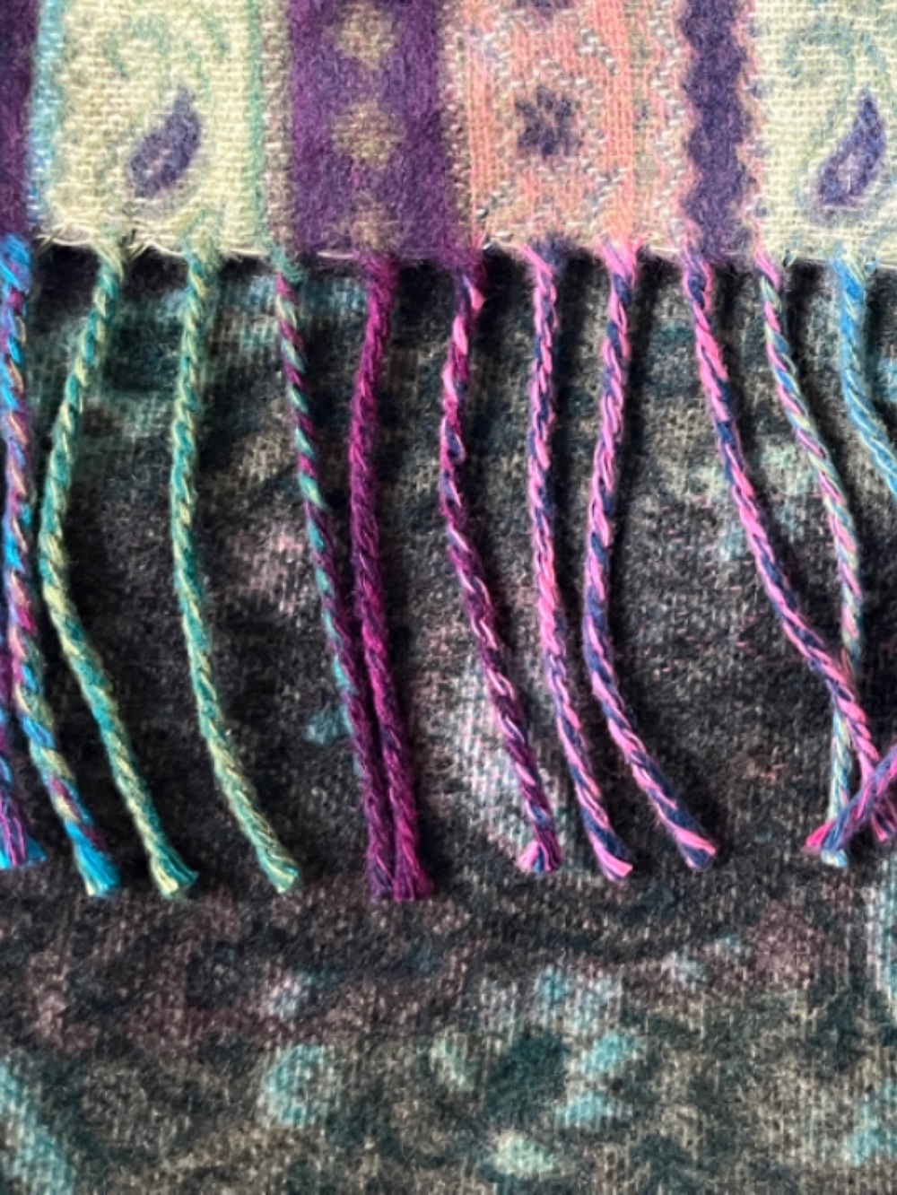 NWOT Lord & Taylor Multicolored Fringed Paisley Scarf - Picture 5 of 7